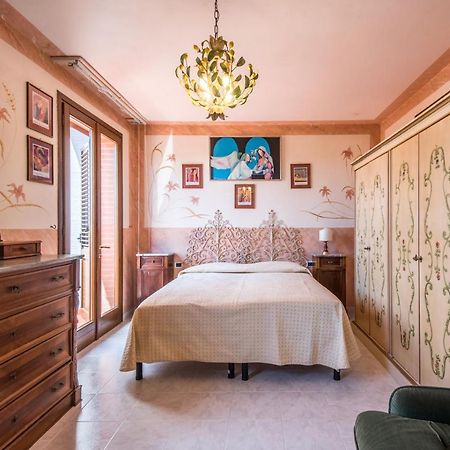 Villa Vanna - Certaldo Vico dʼElsa Kültér fotó